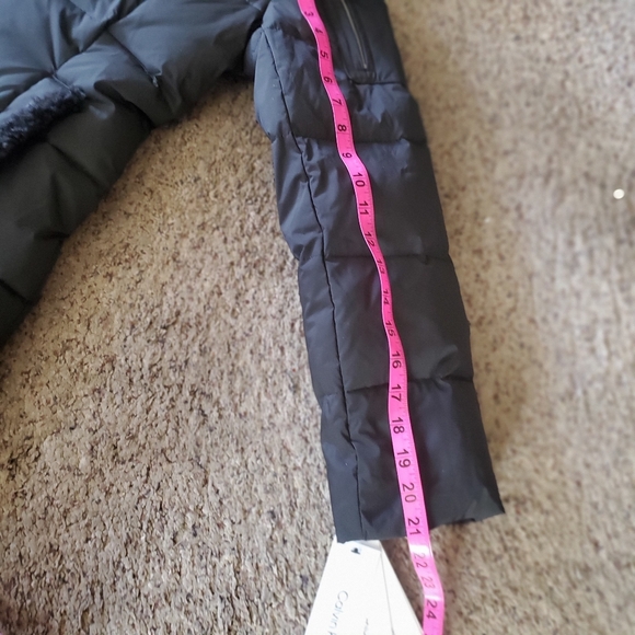 Down Jacket - Picture 5 of 16